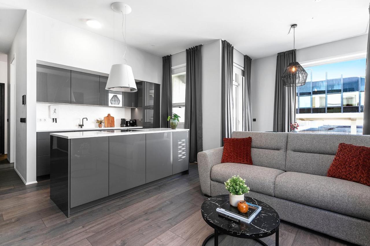 Modern Downtown Apartment - Harbour View 레이캬비크 외부 사진